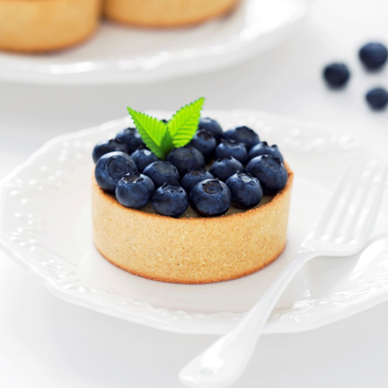 Healthy Non-baked blueberry fruit tarts